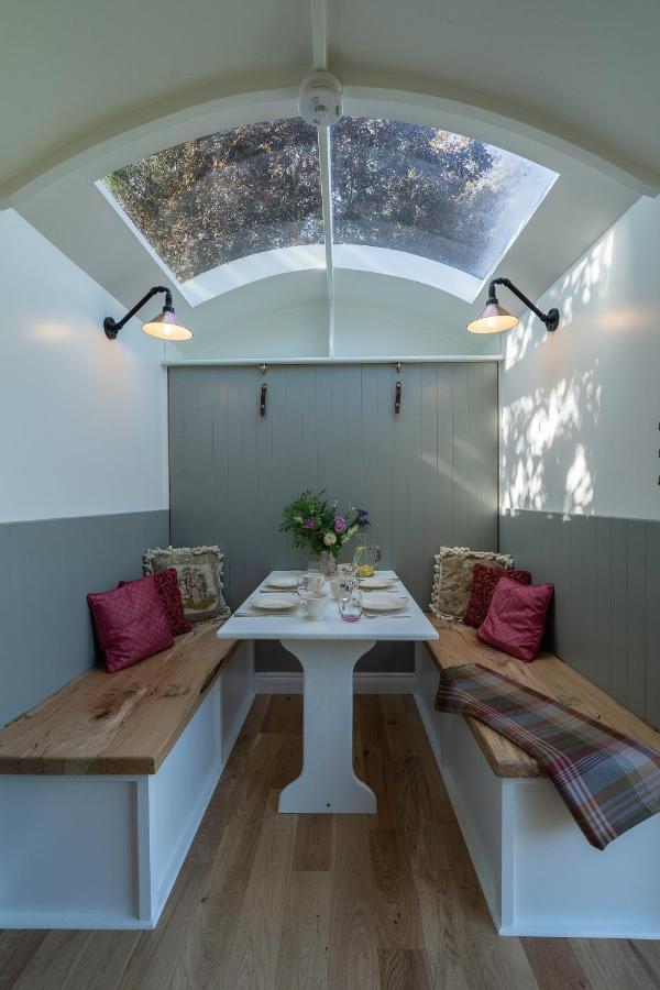 Bannfield Shepherds Hut Ballymoney Exterior photo